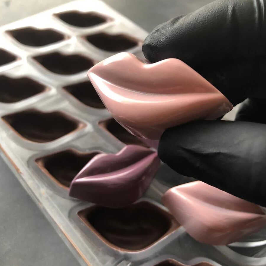 Lips Praline Chocolate Mould No: 125