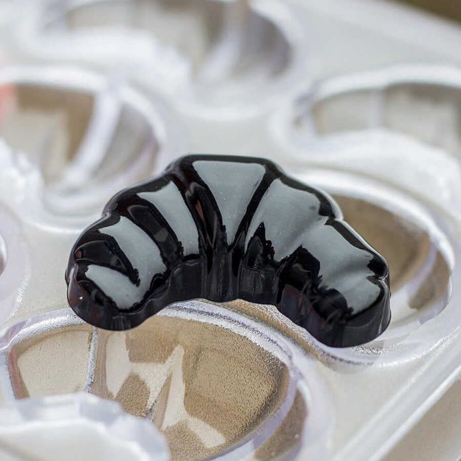 Croissant Chocolate Mould No: 636