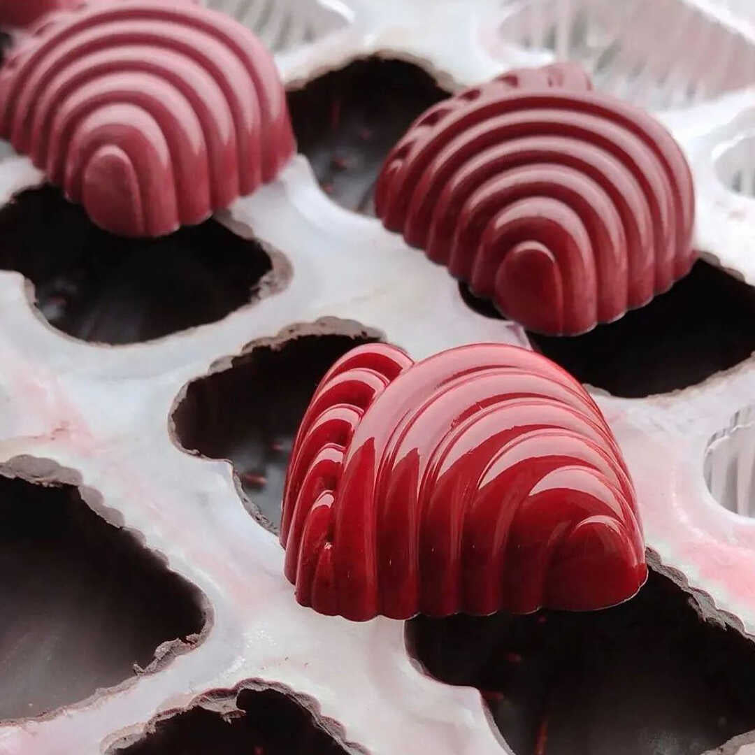 Fantasy Praline Chocolate Mould No: 811