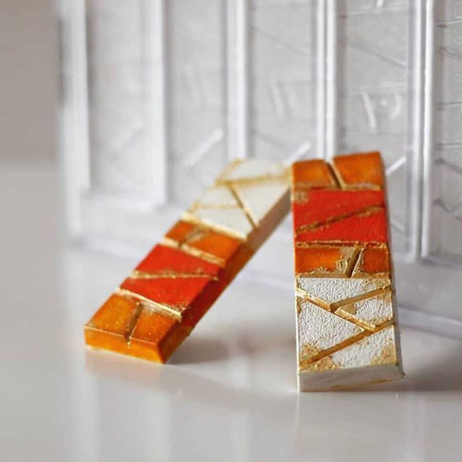 Break Up Bar With Texture Chocolate Mould No: 472