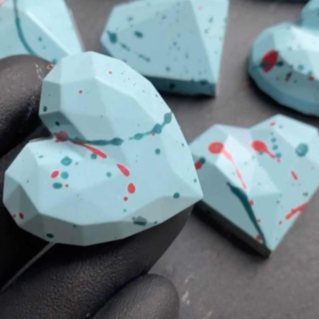 Diamond Hearts Chocolate Mould No: 812